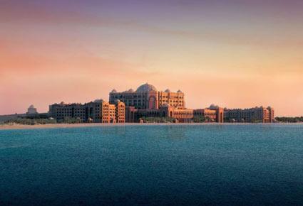 لماذا فندق قصر الإمارات هو خيارك الأمثل؟ 